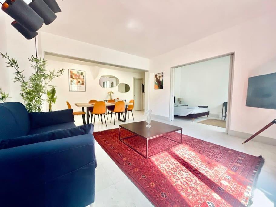 Gustave - Charming Eiffel Tower Appartement - パリ エクステリア 写真