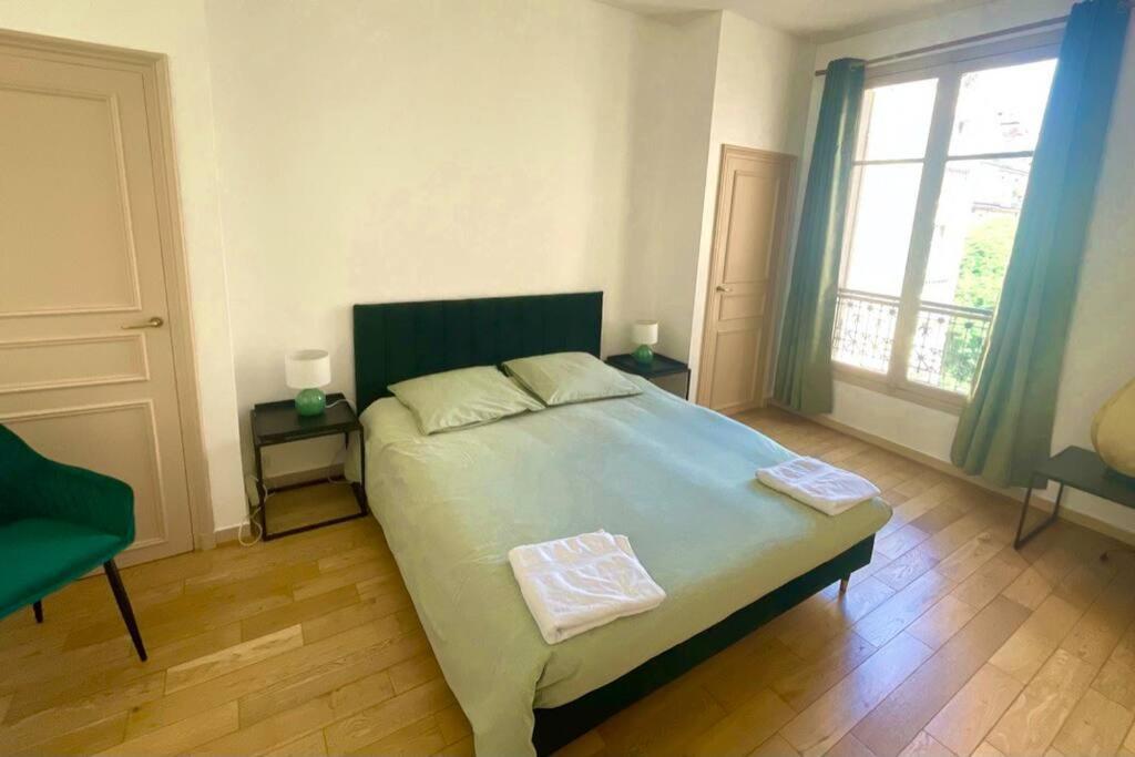 Gustave - Charming Eiffel Tower Appartement - パリ エクステリア 写真